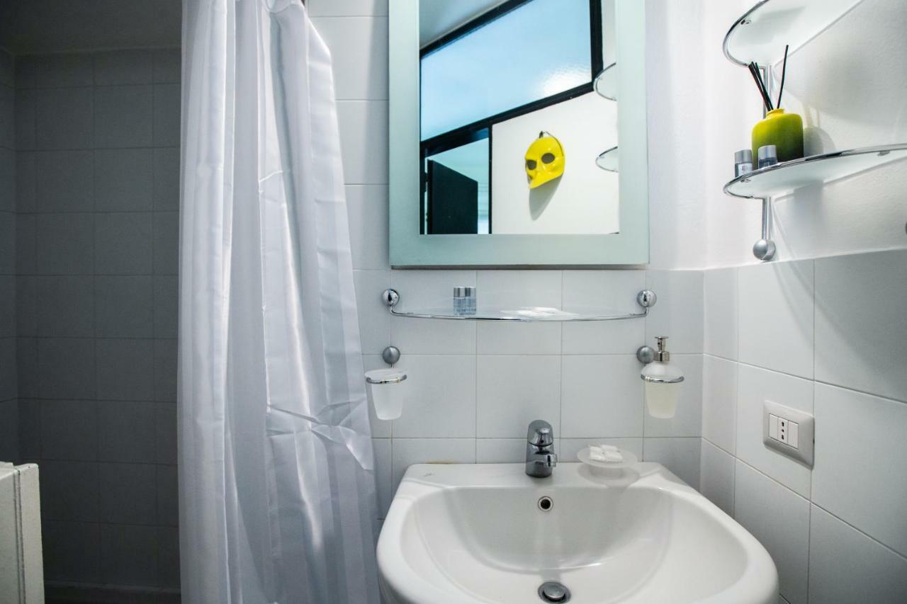 Apartment Santa Marta 6 Милан Экстерьер фото